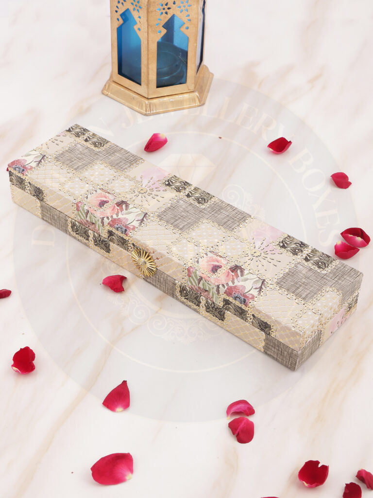 Jun Chain Box Chain Box – Best Jewllery Boxes